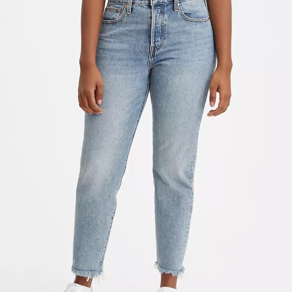 Levi Wedgie Straight Jeans
